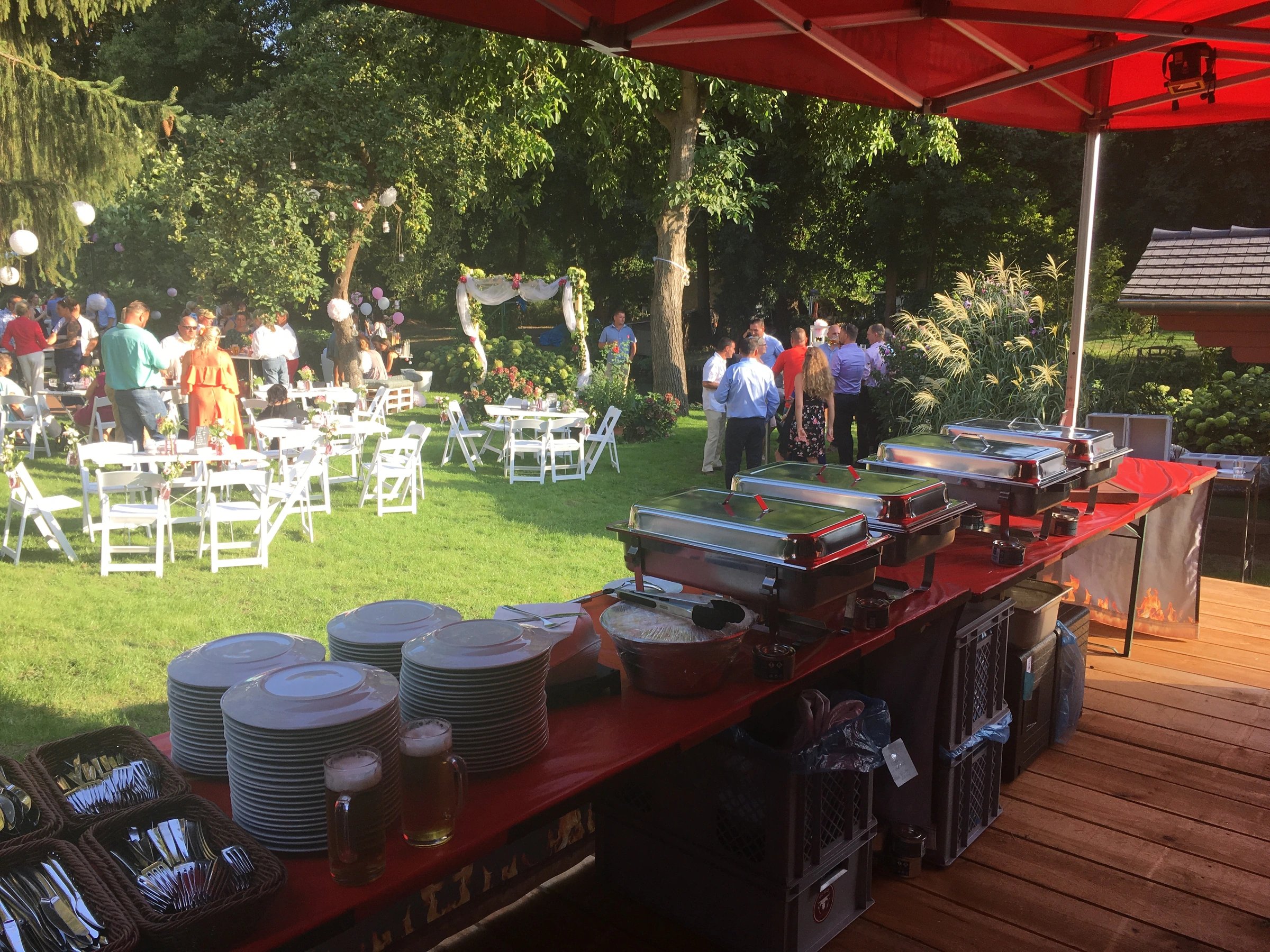Grill-Catering bei einer Hochzeit