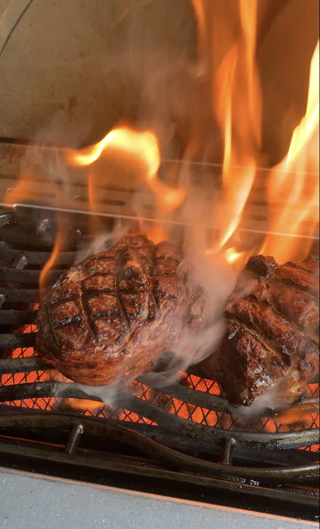 Rinderfilet über offener Flamme