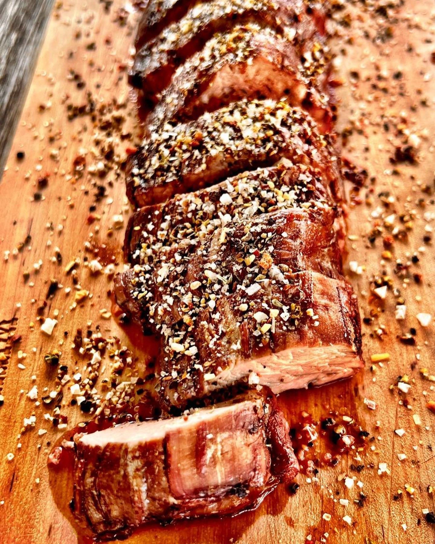 Schweinefilet, frisch aufgeschnitten