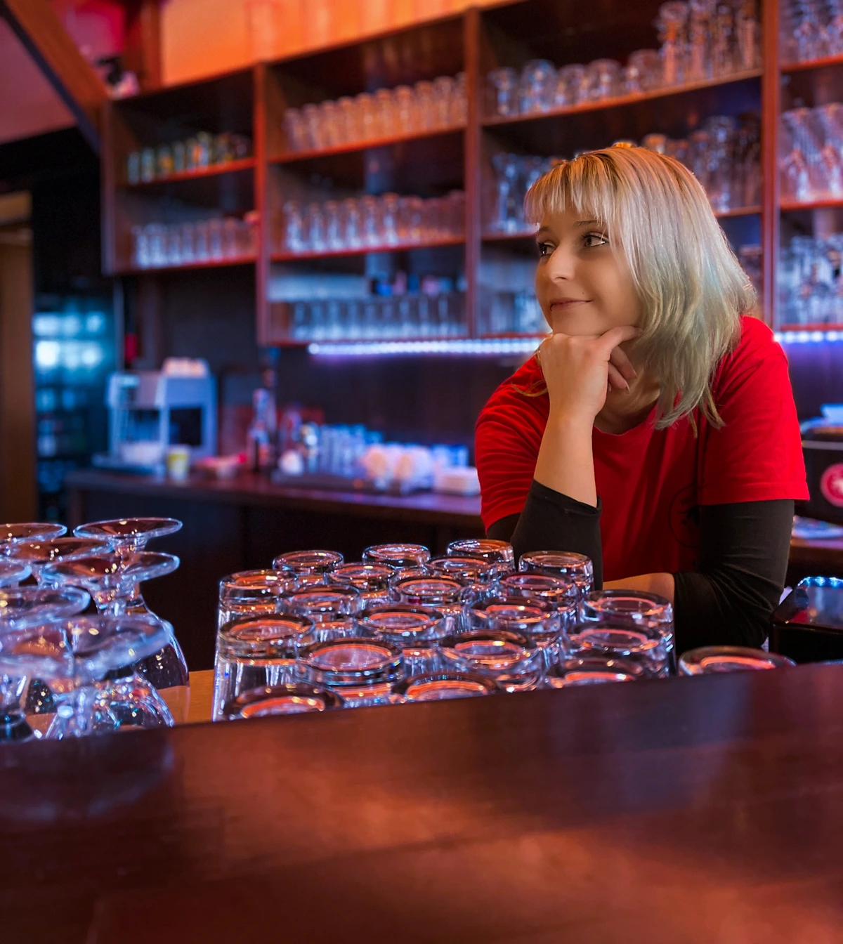 Ursel – Bar & Service